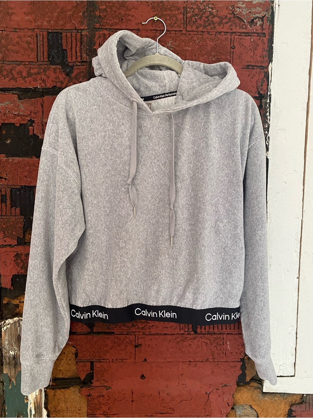 Calvin Klein Performance Cropped Pullover Hoodie with Branded Hem